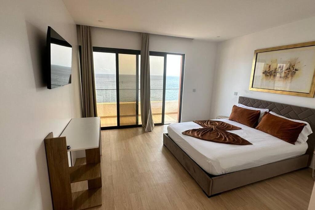 Ocean Mirror Apartment Praia Exteriér fotografie