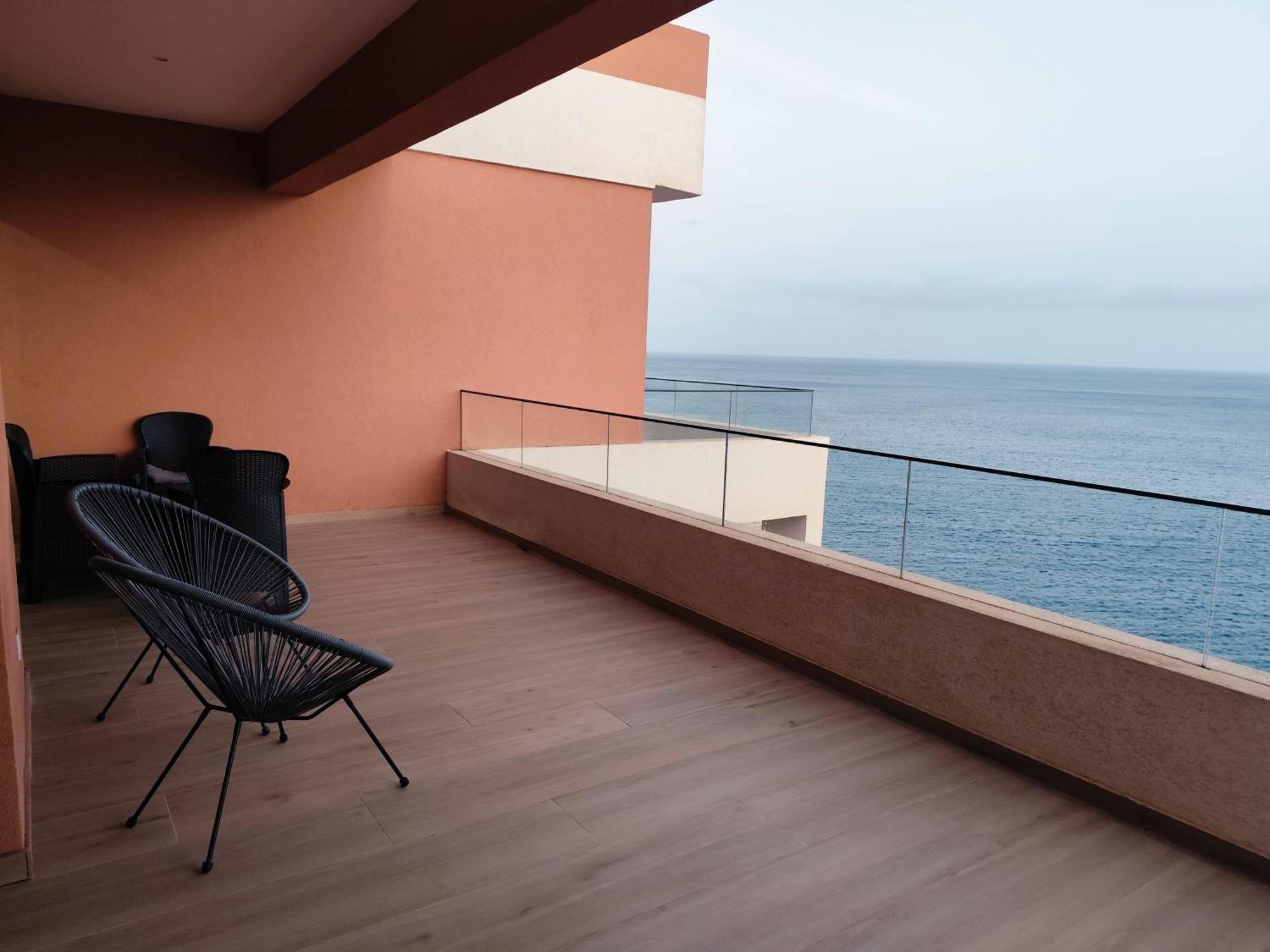Ocean Mirror Apartment Praia Pokoj fotografie